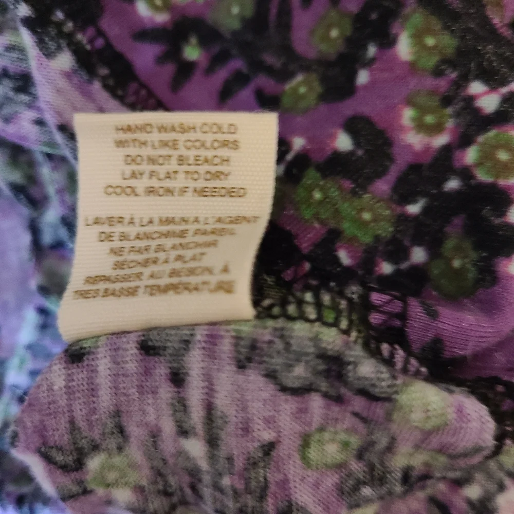 Free People Size Small Bohemian Purple Black Floral Scoopneck Babydoll Blouse